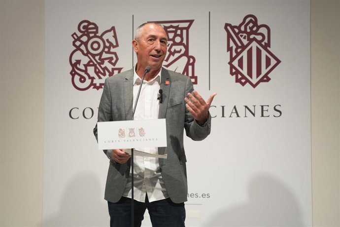 Archivo - El síndic de Compromís en Les Corts, Joan Baldoví, en imagen de archivo.