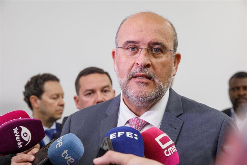 El vicepresidente primero del Gobierno regional, José Luis Martínez Guijarro