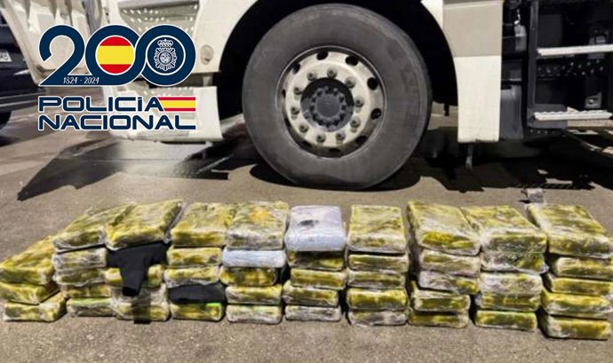 La Policía interviene en Madrid un cargamento de 50 kilos de cocaína escondido en un camión a Reino Unido