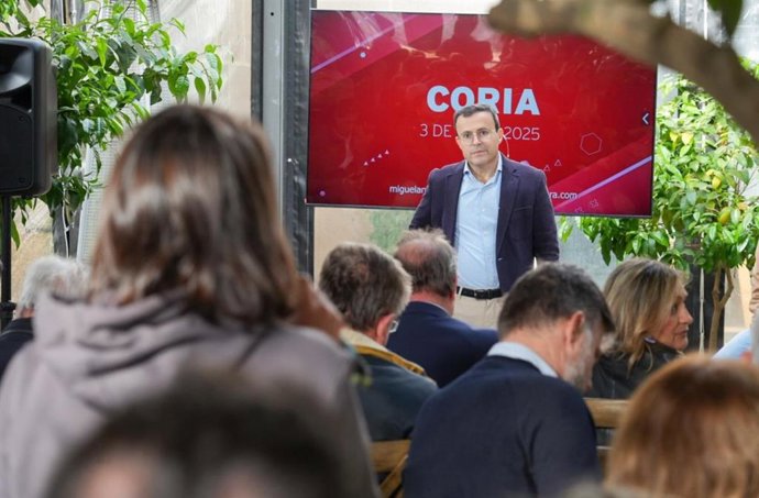 El secretario general del PSOE de Extremadura, Miguel Ángel Gallardo