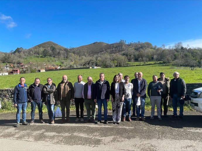 Visita al oriente del consejero Marcelino Marcos Líndez