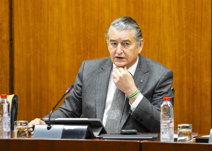 Sanz valora el "crecimiento" de la Red de Municipios Taurinos de Andalucía, que engloba ya a 168 localidades