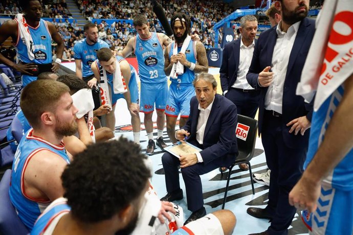 Luis Casimiro en un partido con el Río Breogán en el Pazo Provincial dos Deportes de Lugo, en la jornada 24 de la Liga Endesa 2024/25