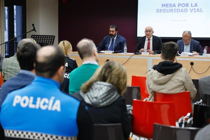Un momento de la Mesa de Seguridad Vial.