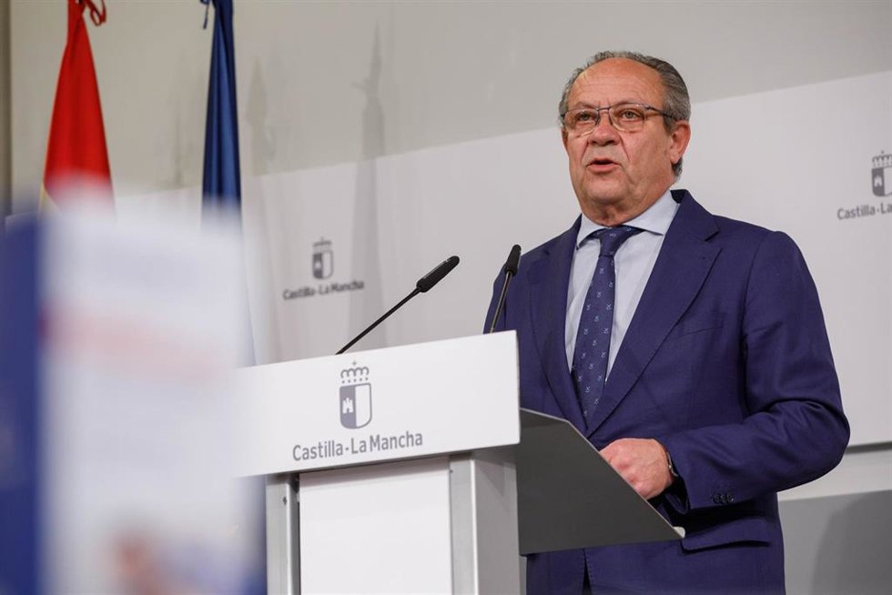 El consejero de Hacienda, Administraciones Públicas y Transformación Digital, Juan Alfonso Ruiz Molina