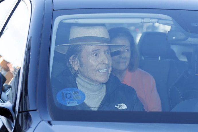 Archivo - Raphael  junto a su mujer, Natalia Figueroa, 