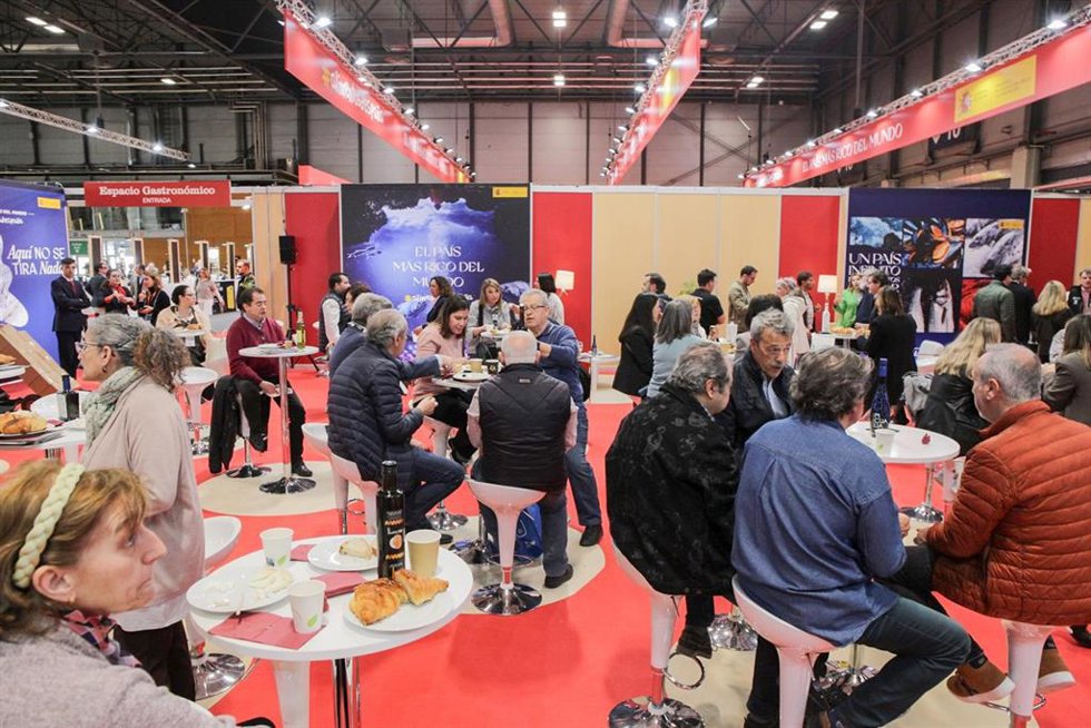 Archivo - Uno de los desayunos del Salón Gourmets 2024, con Alimentos de Segovia.