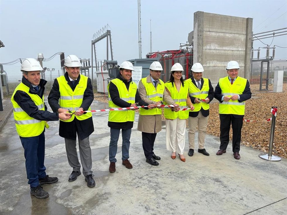 Inauguración de una nueva subestación eléctrica en Villanueva de los Castillejos (Huelva).