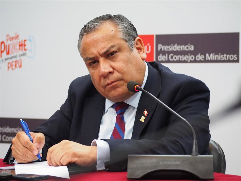 Archivo - Gustavo Adrianzén, primer ministro de Perú.