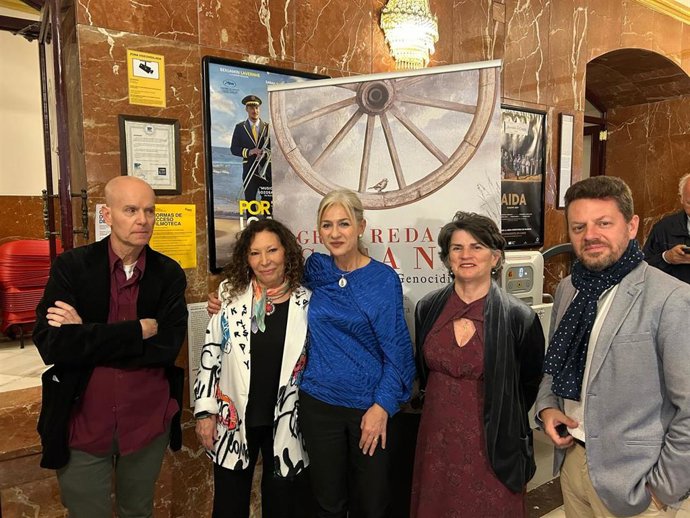 La consejera de Cultura y Deporte, Patricia del Pozo, en el estreno de 'Gran Redada Gitana. Historia de un genocidio'.