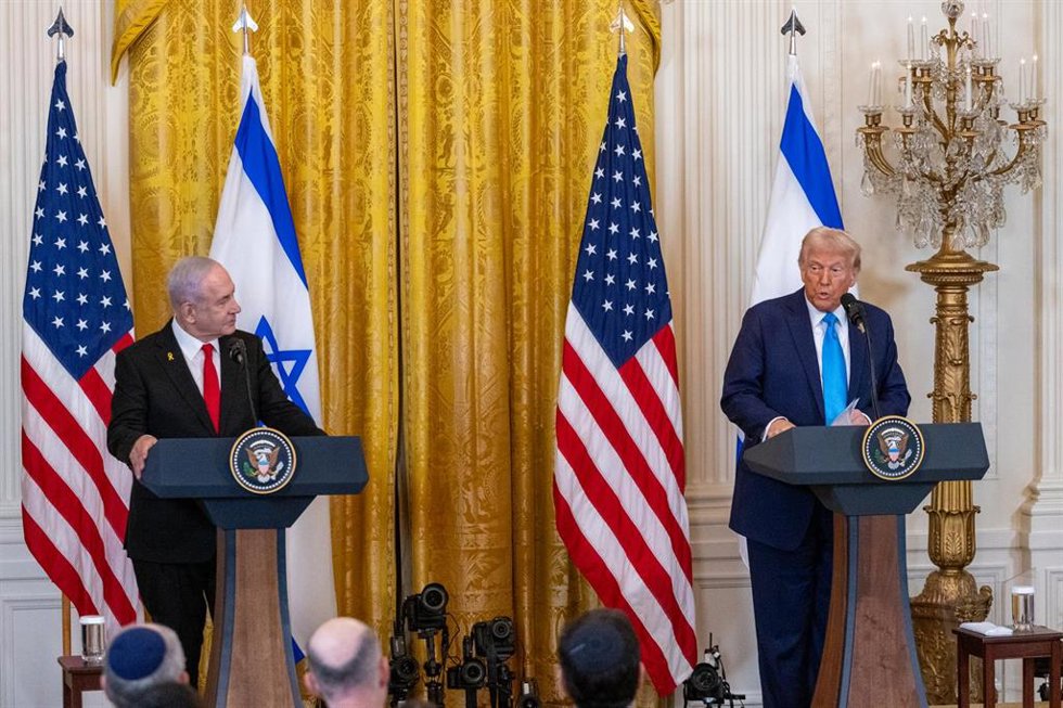 Archivo - El primer ministro israelí, Benjamin Netanyahu, junto al presidente de EEUU, Donald Trump (archivo)