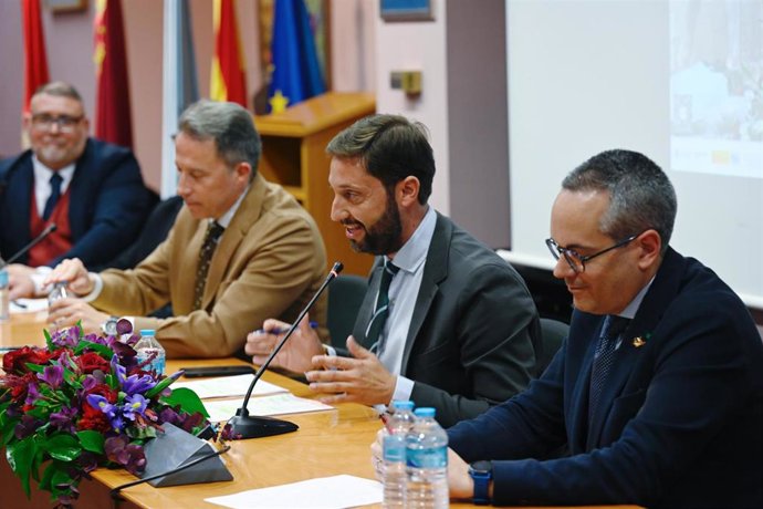 El director del Instituto de Turismo, Juan Francisco Martínez, interviene en la II Jornada Patrimonio, Identidad y Semana Santa en la Región de Murcia