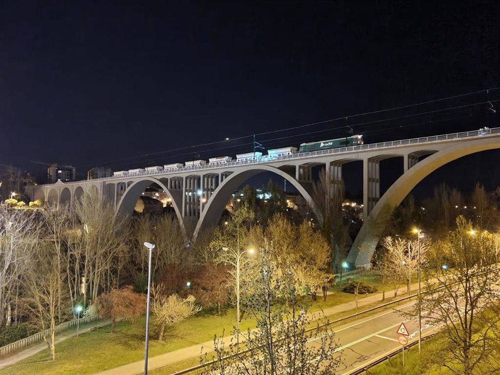 Prueba de carga en el Viaducto del Miño