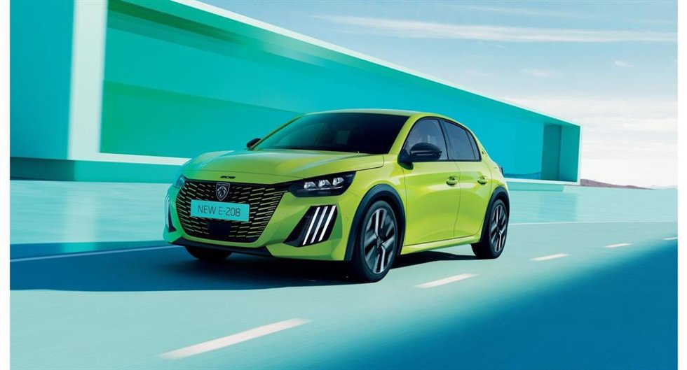 Peugeot amplía la autonomía eléctrica del E-208 hasta los 433 kilómetros, disponible por 26.800 euros .