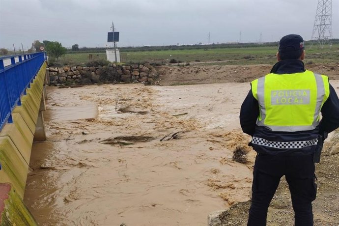 Rambla de El Albujón durante el temporal de lluvias