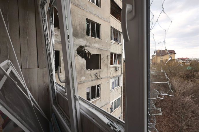 Un atac rus amb drons en un edifici a la ciutat ucraïnesa de Khàrkiv