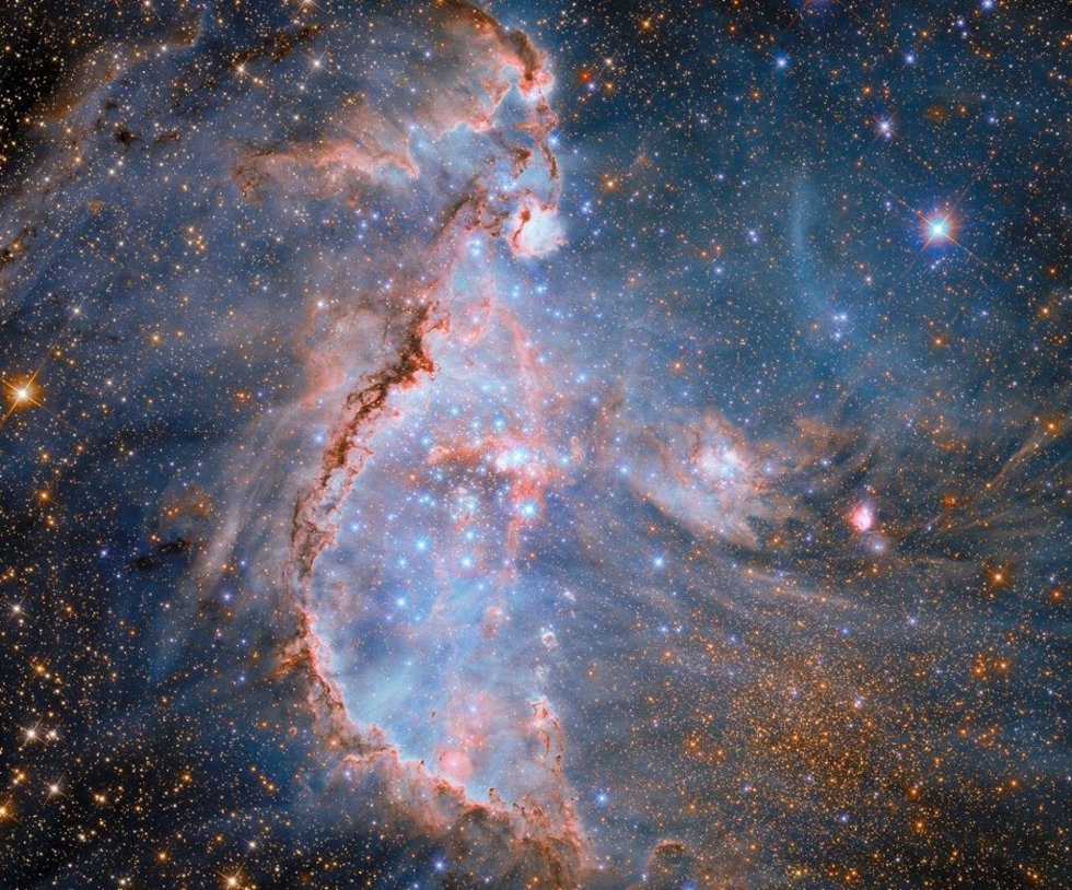 NGC 346, un deslumbrante cúmulo de estrellas jóvenes en la Pequeña Nube de Magallanes.