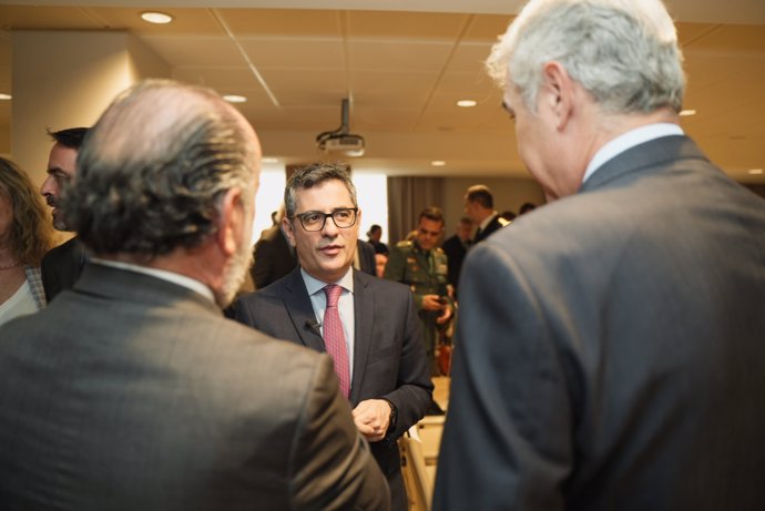 El ministro de la Presidencia, Justicia y Relaciones con las Cortes, Félix Bolaños, durante el acto de clausura de  las XXIII Jornadas de Presidentes/as de audiencias provinciales, a 28 de marzo de 2025, en Las Palmas de Gran Canaria (España).