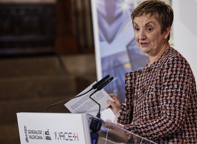 La consellera d'Indústria i Comercie de la Generalitat valenciana, Marián Cano, intervé durant la presentació del Pla de Promoció Exterior 2025 de l'IVACE+i Internacional