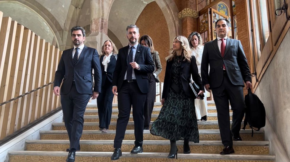 El consejero de Presidencia, Justicia y Administración Local de la Comunidad, Miguel Ángel García Martín, junto con el resto de consejeros de Justicia de las CCAA del PP antes de la Conferencia de Justicia