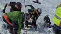 La Guardia Civil realiza una práctica de rescate organizado en avalancha en la estación de esquí Aramón Cerler