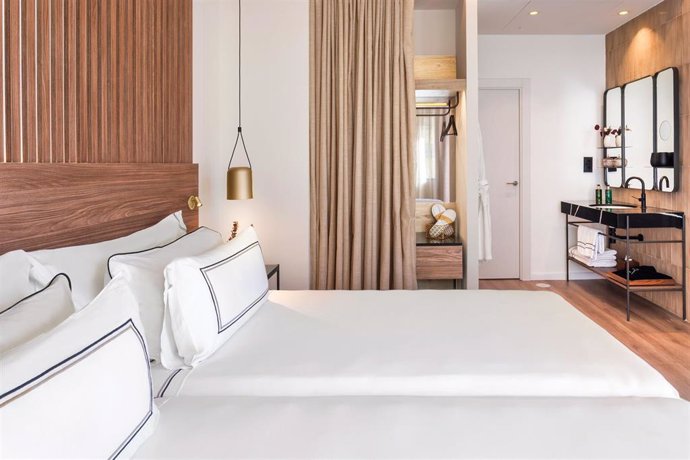 Archivo - Meliá Granada reabre sus puertas esta primavera tras una inversión de 15 millones
