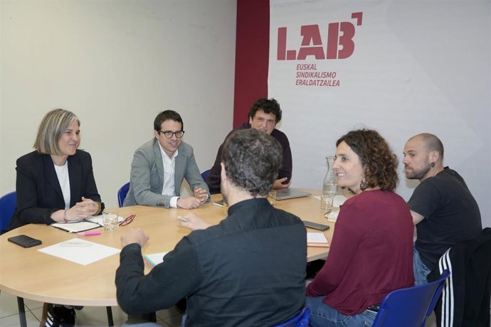 Reunión de dirigente de EH Bildu con LAB
