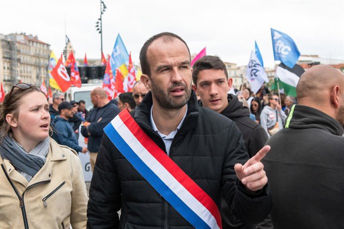 Archivo - March 23, 2023, Marseille, France: Manuel Bompard, deputy member of LFI party participates in the march against the pension reform project in Marseille. The march against the pension reform project mobilizes between 16000 (Police) and 280 000 de