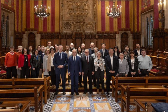 Encuentro en el Ayuntamiento con directores de 15 centros que forman el Campus del Nordest de la UNED