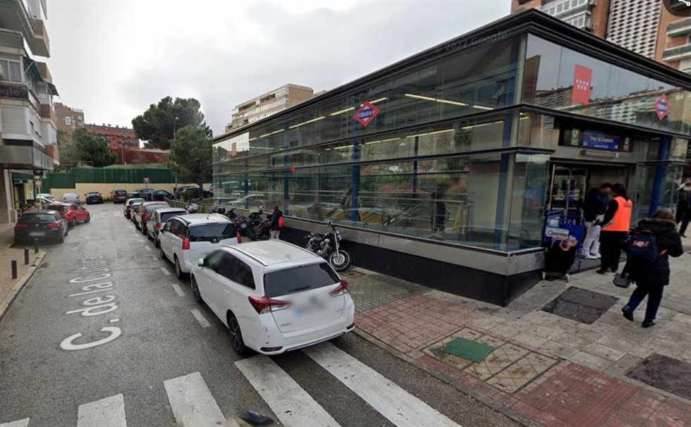 Detenido un hombre de 73 años por grabar imágenes íntimas de mujeres sin consentimiento en el Metro