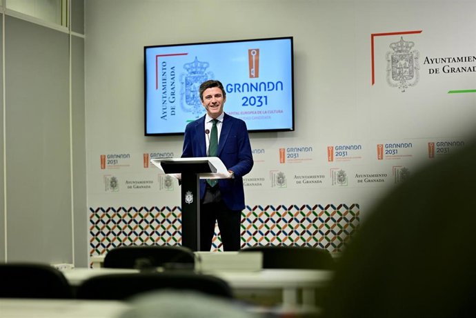 El portavoz del equipo de gobierno local de Granada, Jorge Saavedra