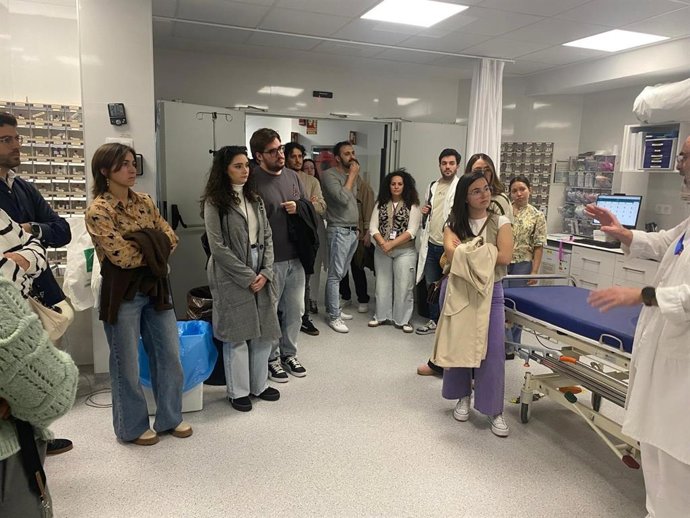 El encuentro ha contado con la participación de una veintena de futuros residentes interesados en integrarse en alguna de las especialidades acreditadas del área.