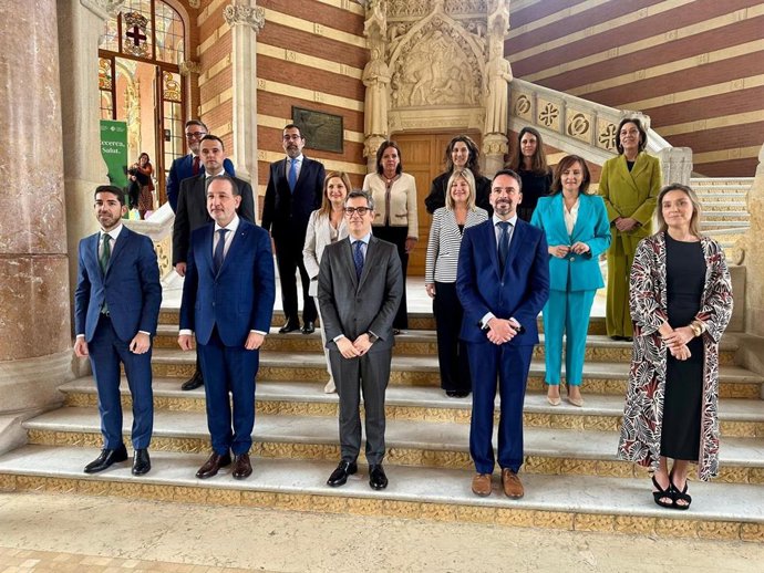 María Jesús San José con consejeros de Justicia de otras comunidades autónomas el ministro de la Presidencia, Justicia y Relaciones con las Cortes, Félix Bolaños.