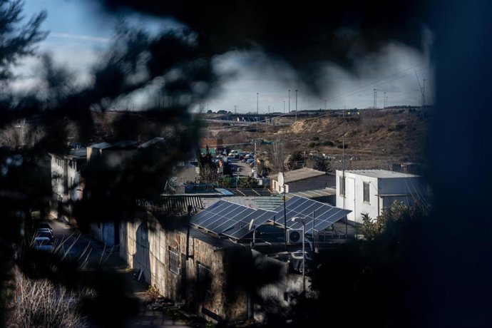 Archivo - Sector V de la Cañada Real, a 11 de enero de 2025, en Madrid (España). 