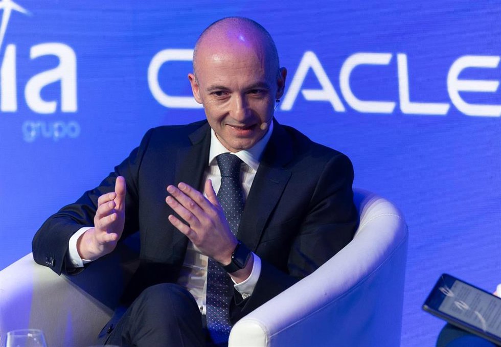 El CEO de Inditex, Óscar García Maceiras, interviene durante la última jornada de la V edición del foro Wake Up, Spain!,  