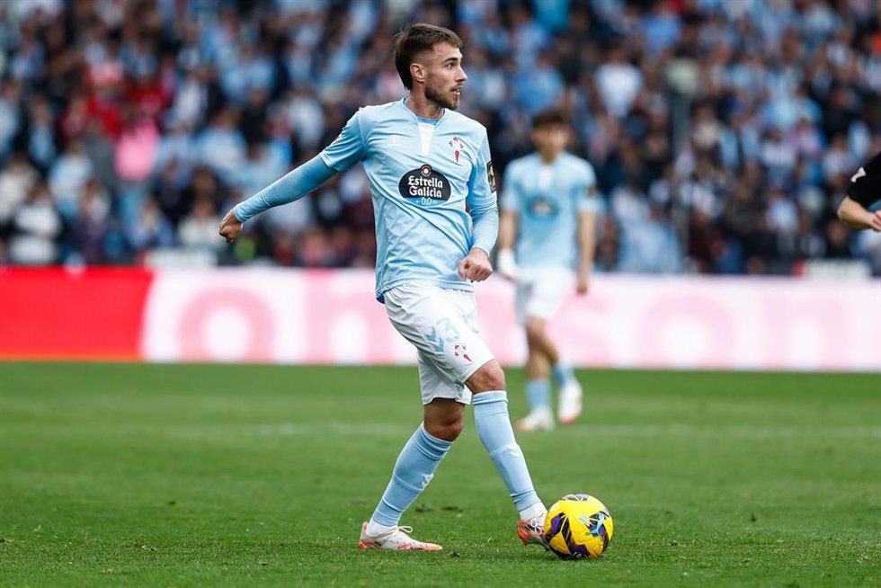 Archivo - Oscar Mingueza of Celta de Vigo in action during the Spanish league, La Liga EA Sports, football match played between Celta de Vigo and Real Betis Balompie at Balaidos stadium on February 8, 2025 in Vigo, Pontevedra, Spain.