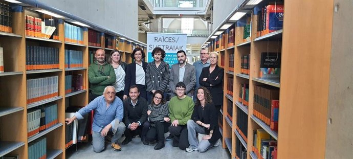 Presentación de la quinta edición del programa 'Raíces / Sustraiak'.