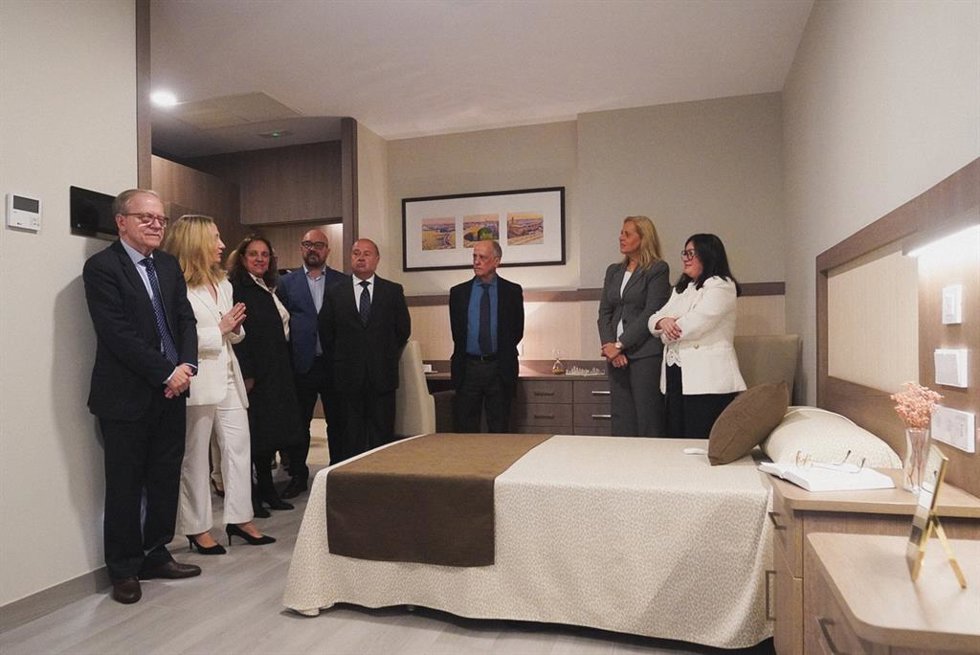Inauguración del nuevo centro de personas mayores de Bormujos