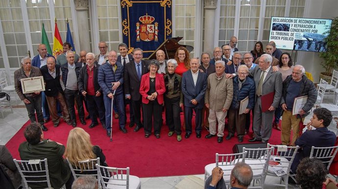 Acto de homenaje a 25 condenados en Andalucía por el Tribunal de Orden Público durante el franquismo.