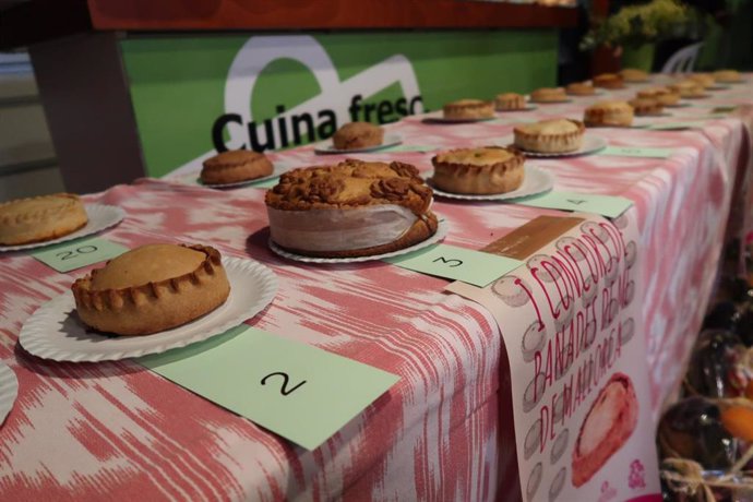 Archivo - Empanadas de cordero en un concurso.