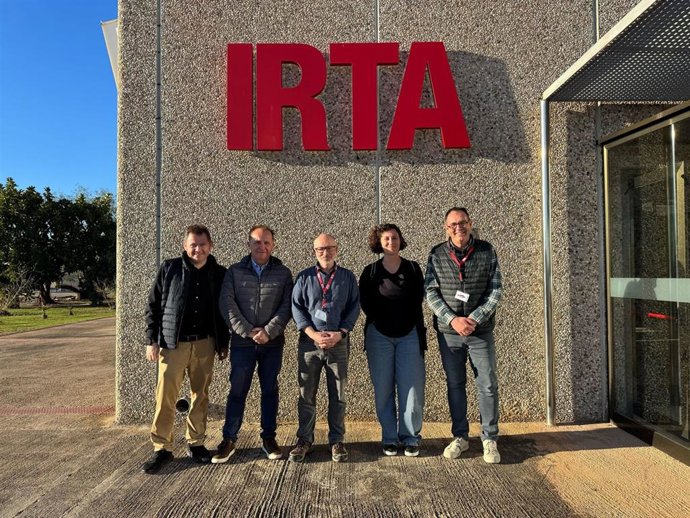 Representantes del Instituto Murciano de Investigación y Desarrollo Agrario y Medioambiental (IMIDA)