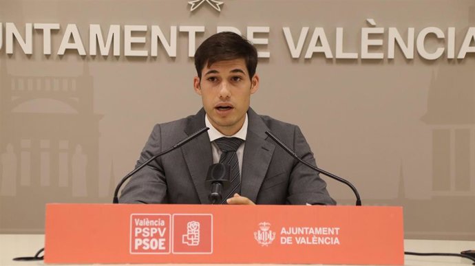 Archivo - El portavoz del PSPV-PSOE en el Ayuntamiento de València, Borja Sanjuán, en imagen de archivo
