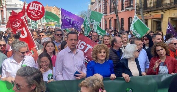 María Eugenia Limón en la manifestación por la sanidad pública