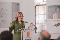Pilar Alegría defiende los "efectos positivos" de la ley de Vivienda y le pide al Gobierno de Aragón que la aplique