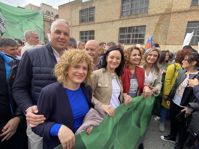 Crespín en la manifestación de Marea Blanca y los sindicatos sanitarios