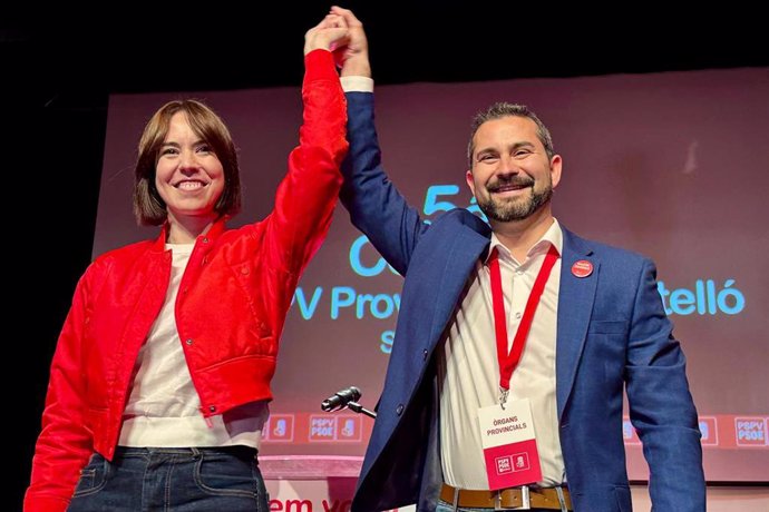 La secretaria general del PSPV-PSOE, Diana Morant, y el secretario general del PSPV-PSOE en la provincia de Castellón, Samuel Falomir