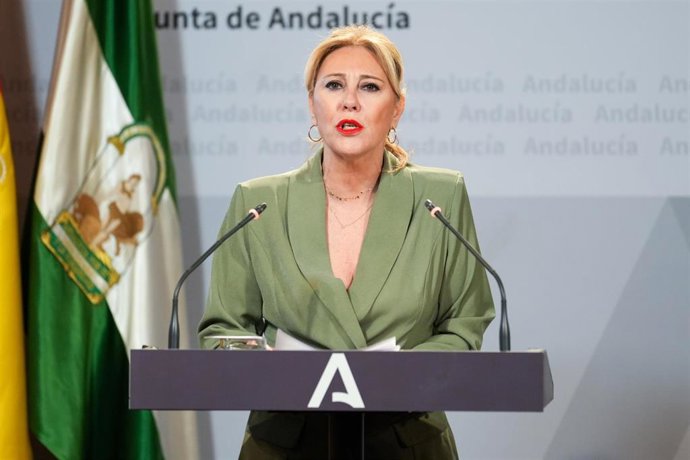 La consejera de Economía, Hacienda y Fondos Europeos y portavoz del Gobierno, Carolina España, en una imagen de archivo 