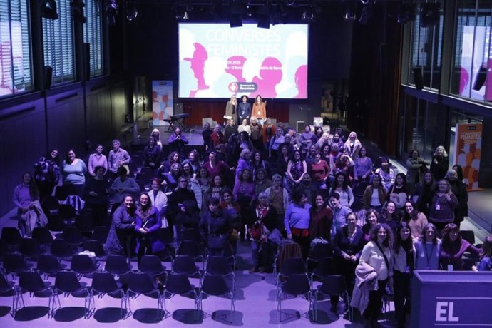 Las jornadas de conferencias, mesas redondas y talleres 'Converses Feministes', celebradas este viernes y sábado en El Born Centre de Cultura i Memòria de Barcelona, han reunido a más de 200 participantes