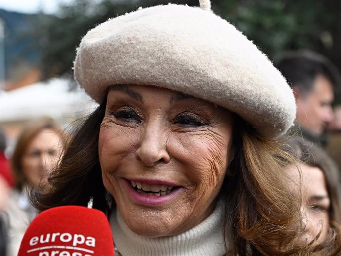 Mari Ángeles Grajal asiste a la corrida de Moralzarzal donde toma la alternativa el yerno de Pepe Hidalgo, a 05 de abril de 2025, en Madrid (España)