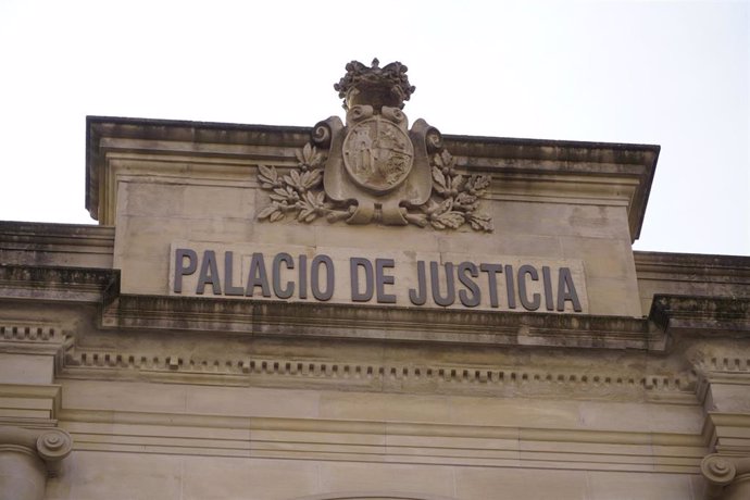 Archivo - Vista de la fachada del Palacio de Justicia, a 20 de marzo en Logroño, La Rioja (España). 